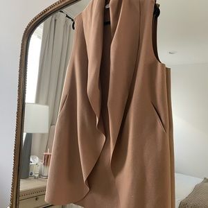 Halogen Camel Vest Coat